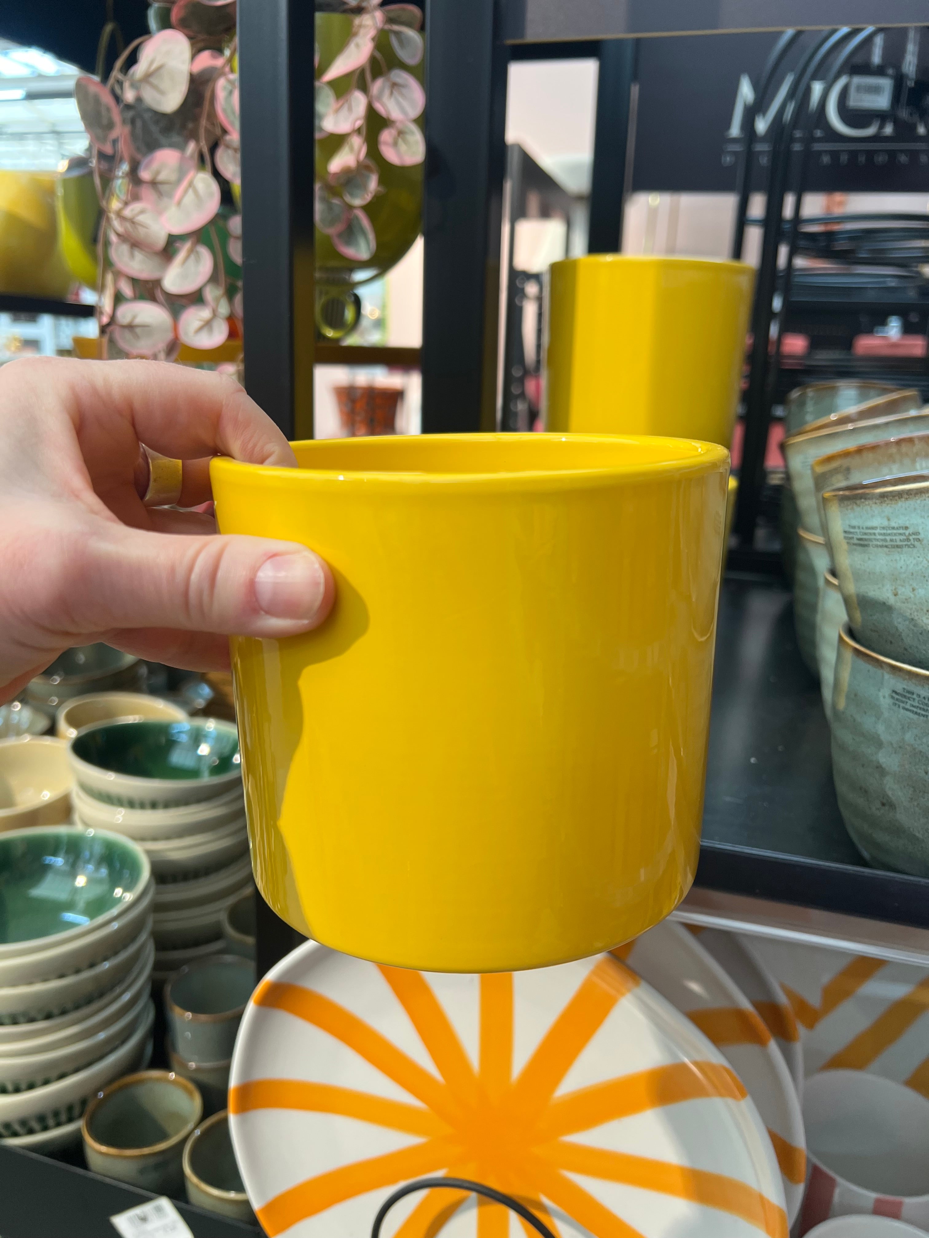 Bloempot geel maat S